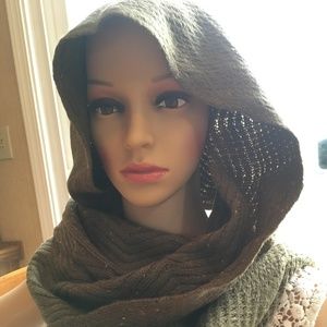 NWT One Size UNIVERSAL THREAD Vine Thorn Scarf